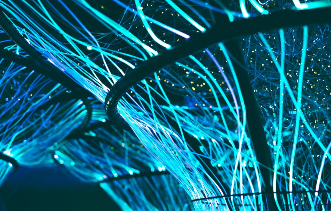 Bund gibt 1,8 Milliarden Euro für Glasfaserprojekte frei und zeigt Beispiele für Ausbauvorhaben