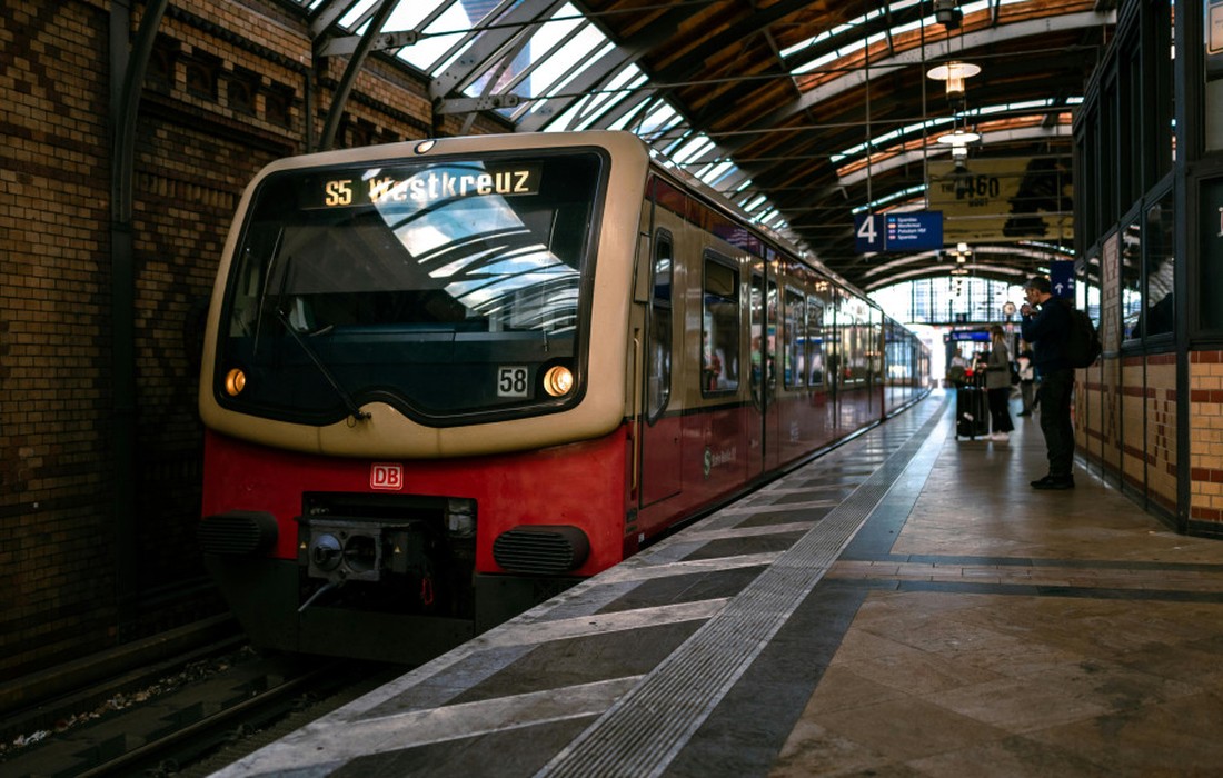 Fahrgastzahlen 2025: Linienverkehr in Deutschland nahezu stabil bei 11,5 Milliarden Fahrgastzahlen 2025: Linienverkehr in Deutschland nahezu stabil bei 11,5 Milliarden