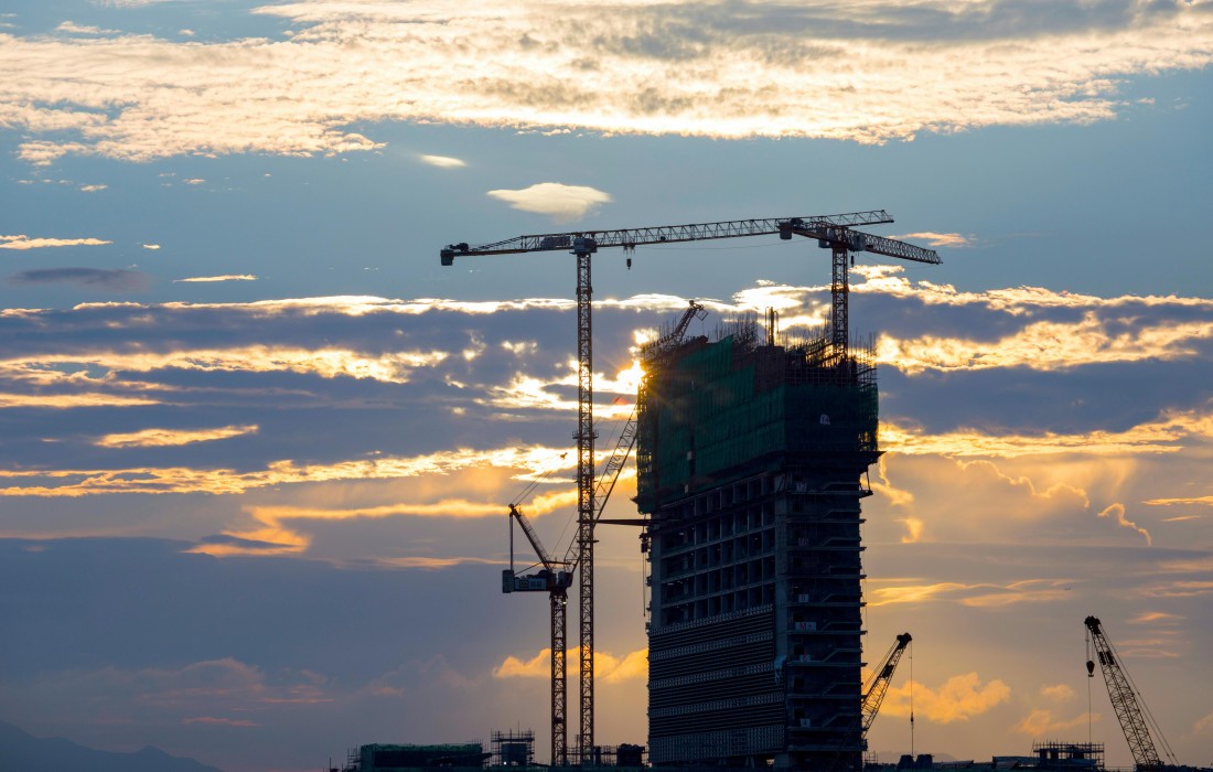 Großaufträge treiben Auftragseingang im Bauhauptgewerbe auf den höchsten Stand seit März 2022